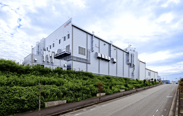 菅野包装資材株式会社様