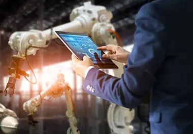 最先端技術で成長を支援